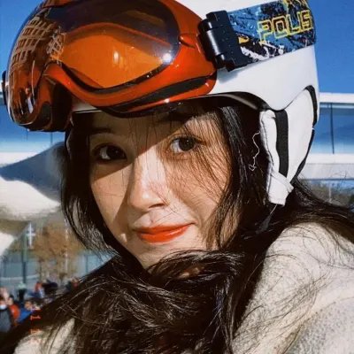 恐怖游泳馆